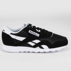 REEBOK Classic Nylon Sneakers Women’s size 10